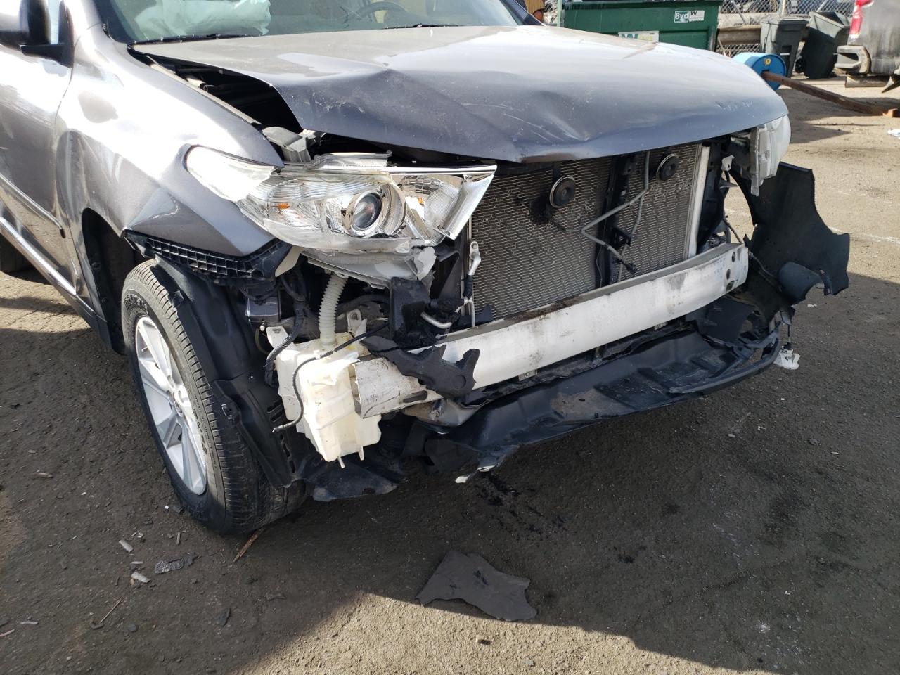 Photo 9 from auction – 2012 TOYOTA HIGHLANDER with VIN 5TDZA3EH9CS025288