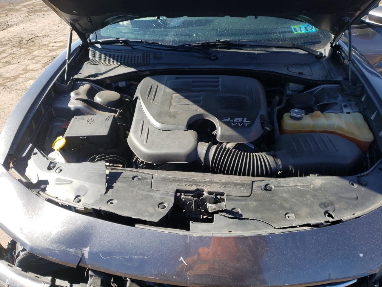 Zdjęcie 7 z aukcji – 2015 DODGE CHARGER SE z VIN 2C3CDXBG1FH878792