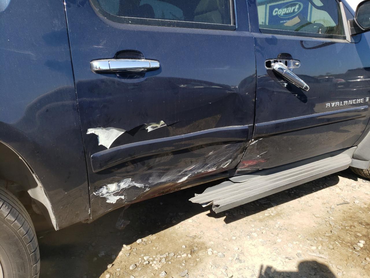 Photo 9 from auction – 2007 CHEVROLET AVALANCHE with VIN 3GNFK12397G195742