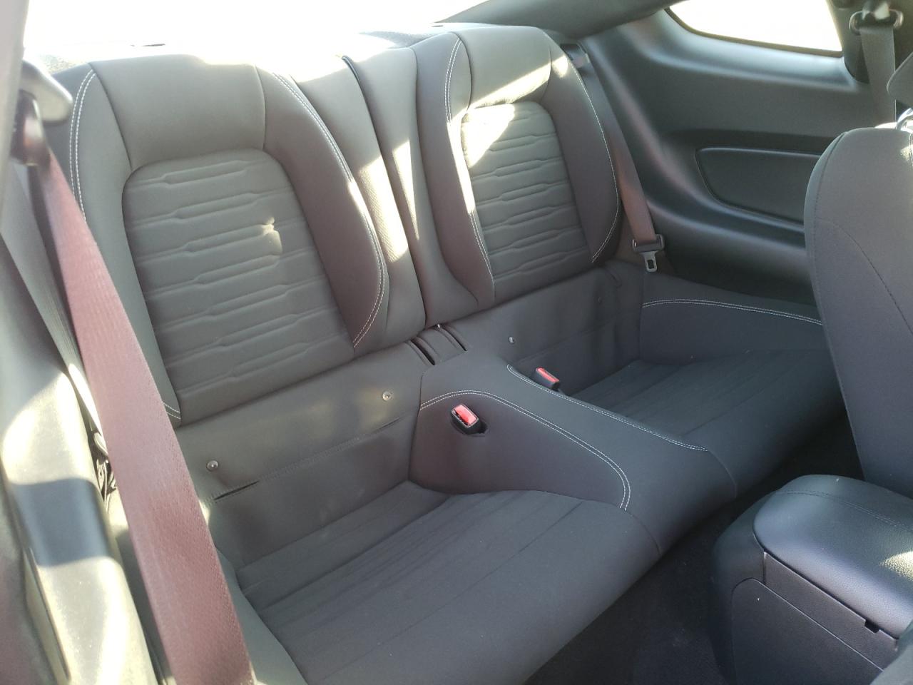 Photo 6 from auction – 2016 FORD MUSTANG with VIN 1FA6P8TH1G5266684