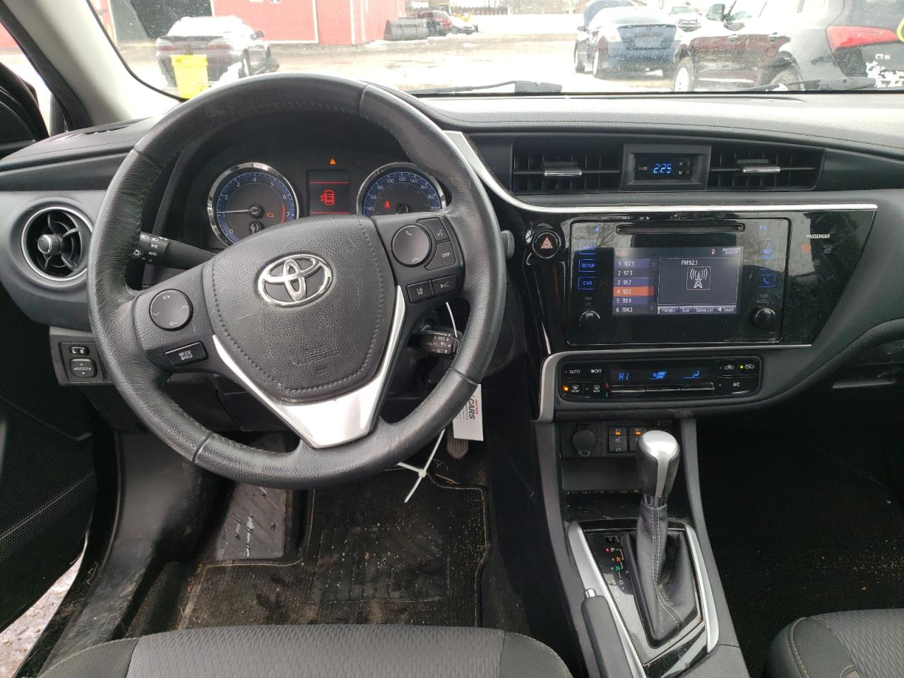 Photo 9 from auction – 2017 TOYOTA COROLLA L with VIN 2T1BURHE8HC842491