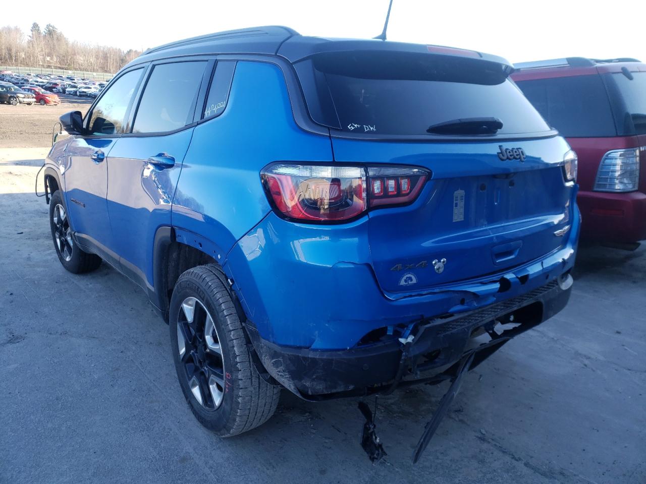 Photo 3 from auction – 2018 JEEP COMPASS TR with VIN 3C4NJDDB5JT179467