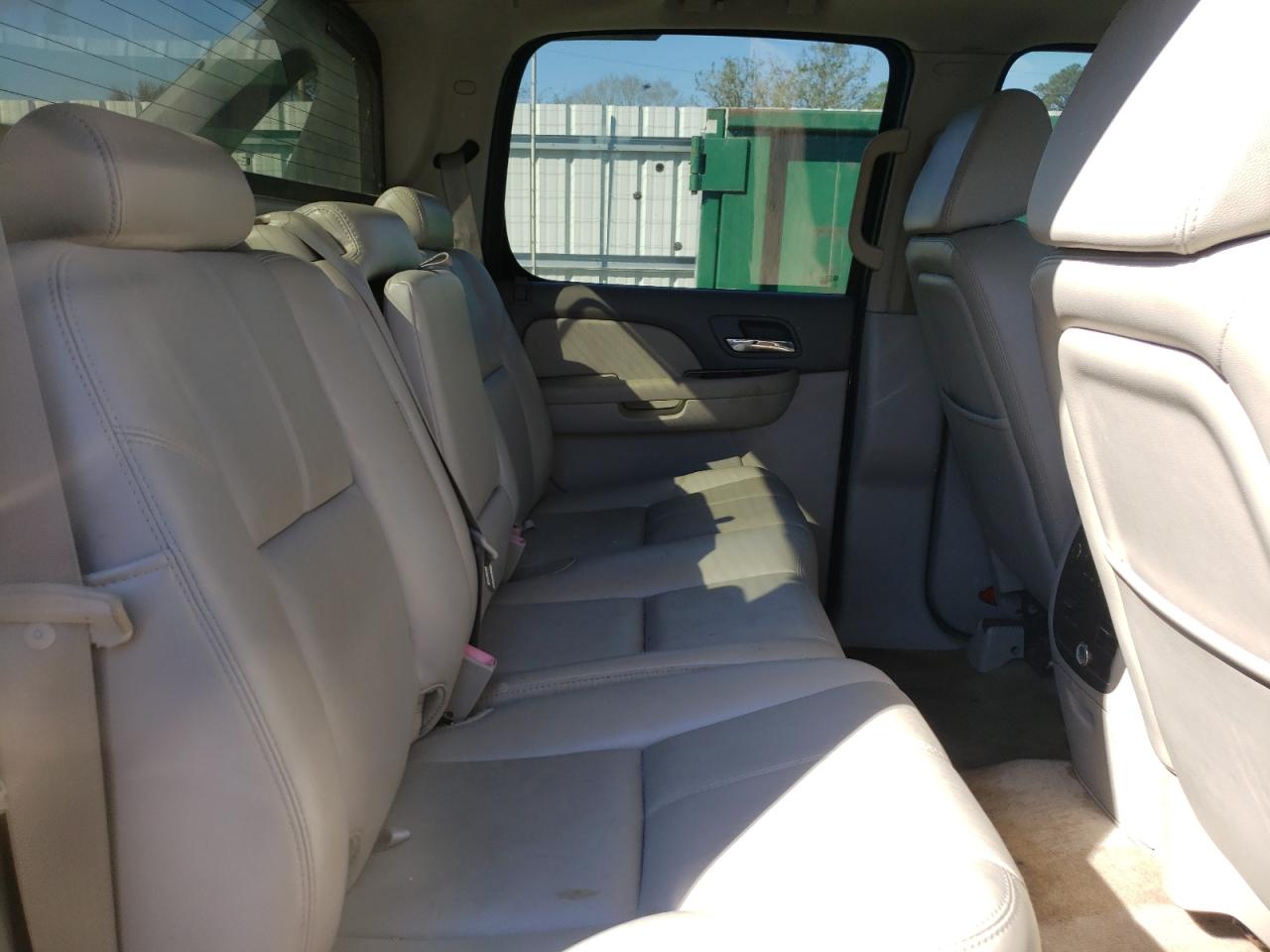 Photo 6 from auction – 2007 CHEVROLET AVALANCHE with VIN 3GNFK12397G195742