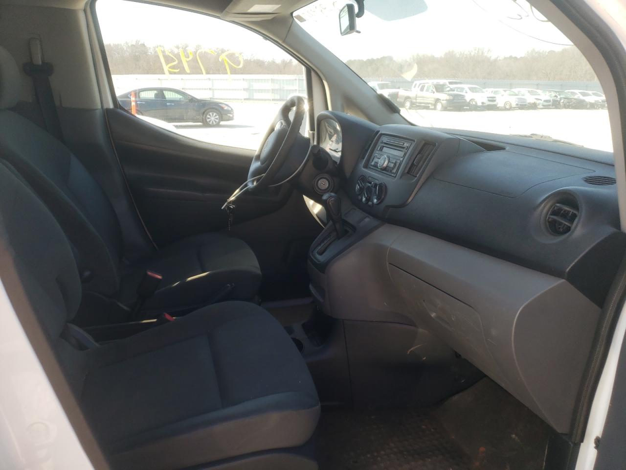 Photo 5 from auction – 2015 CHEVROLET VAN with VIN 3N63M0YN2FK725972