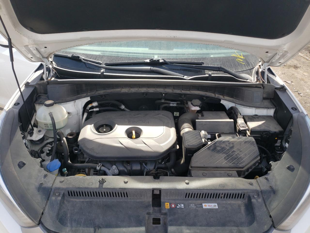 Photo 7 from auction – 2017 HYUNDAI TUCSON LIM with VIN KM8J3CA47HU291840