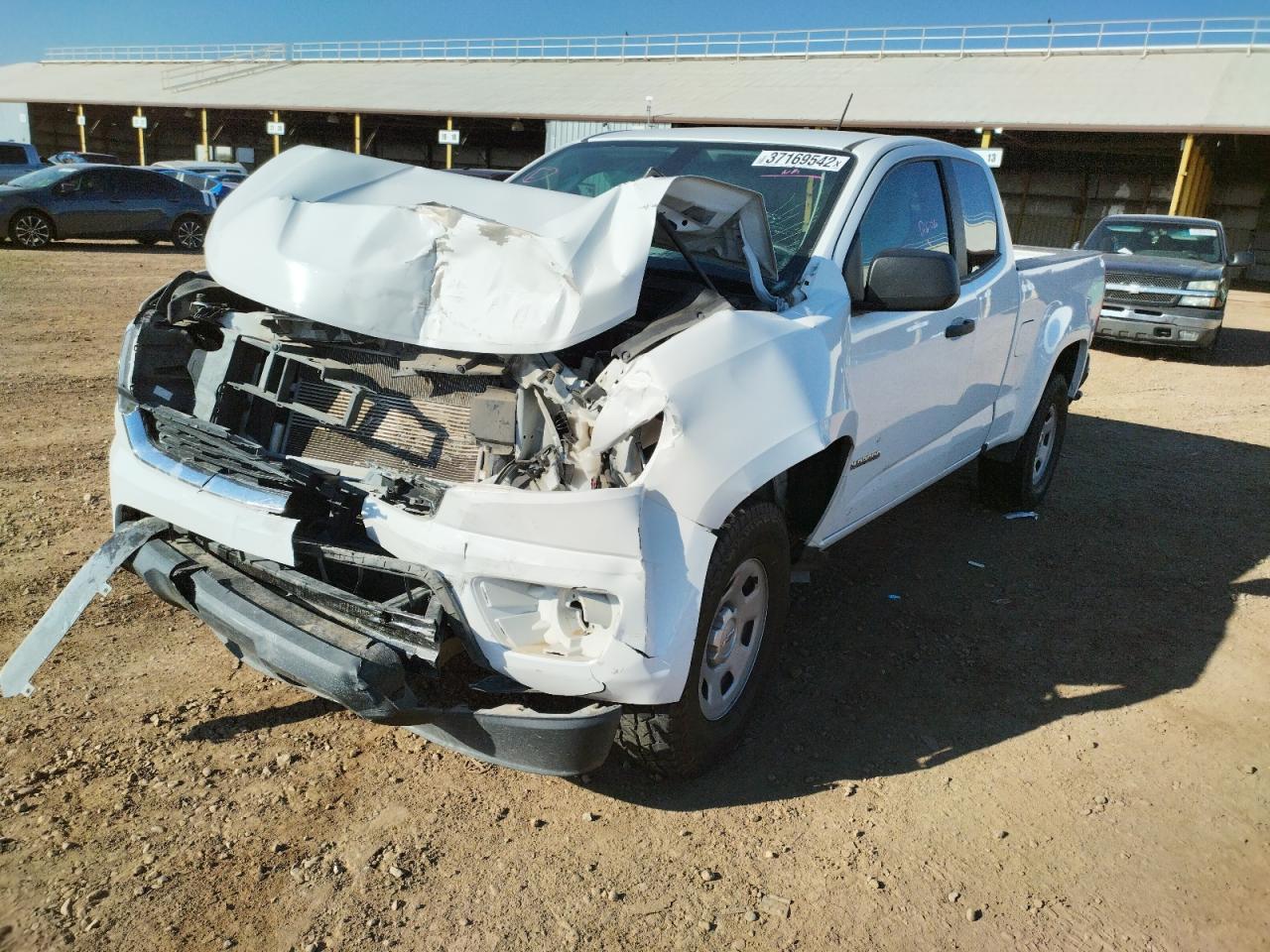 Photo 2 from auction – 2018 CHEVROLET COLORADO with VIN 1GCHSBEN2J1101291