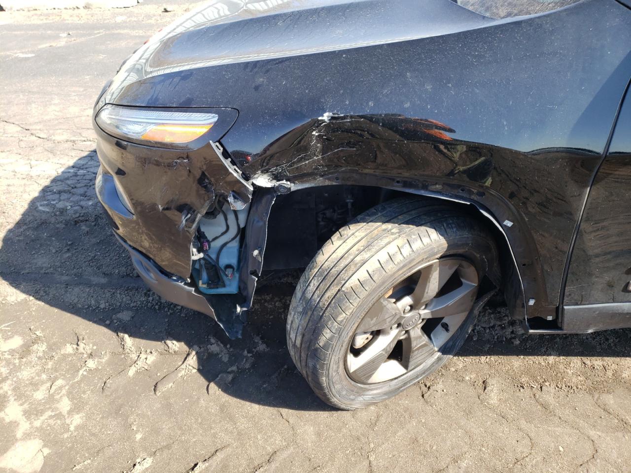 Photo 9 from auction – 2017 JEEP CHEROKEE L with VIN 1C4PJLCB1HW578000