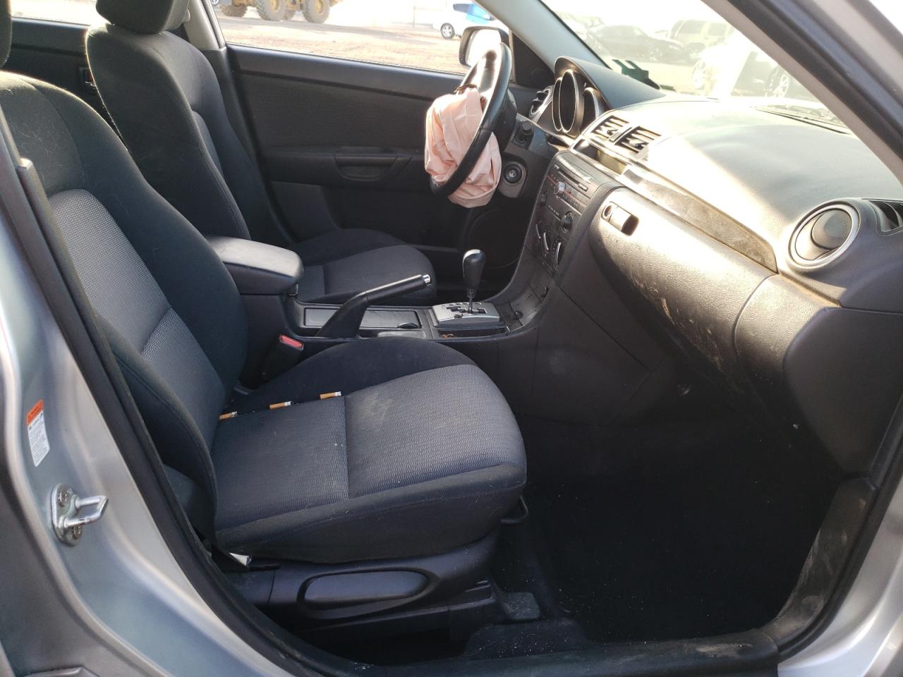 Photo 5 from auction – 2008 MAZDA 3 I with VIN JM1BK32G281155041
