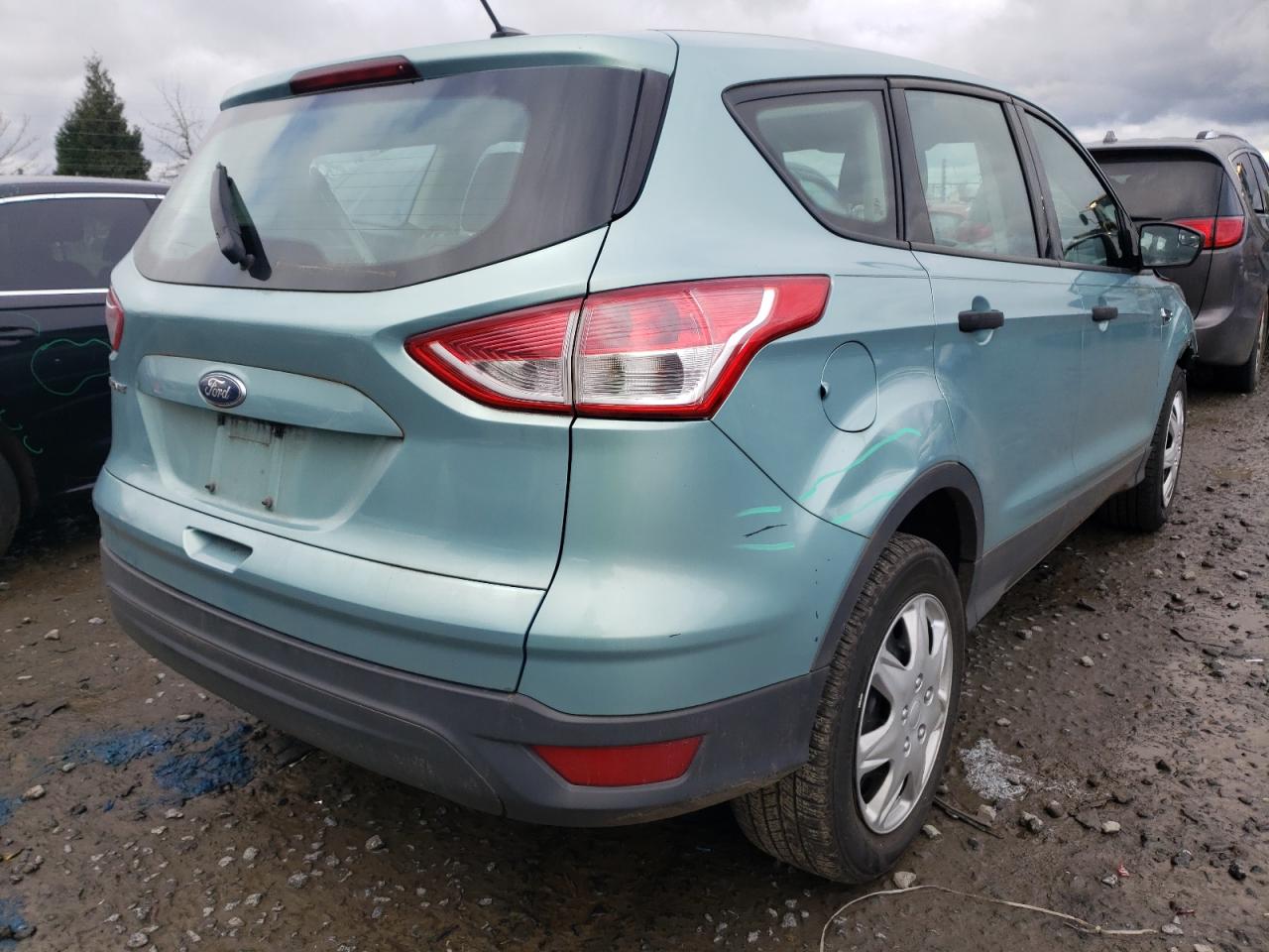 Photo 4 from auction – 2013 FORD ESCAPE S with VIN 1FMCU0F79DUC62714