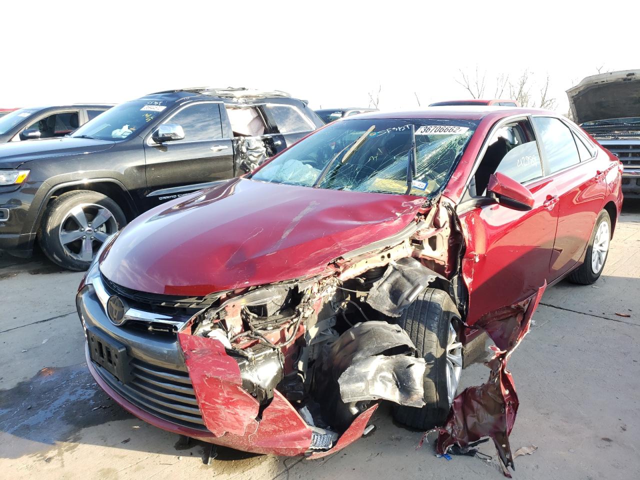 Photo 2 from auction – 2017 TOYOTA CAMRY LE with VIN 4T1BF1FK3HU778556