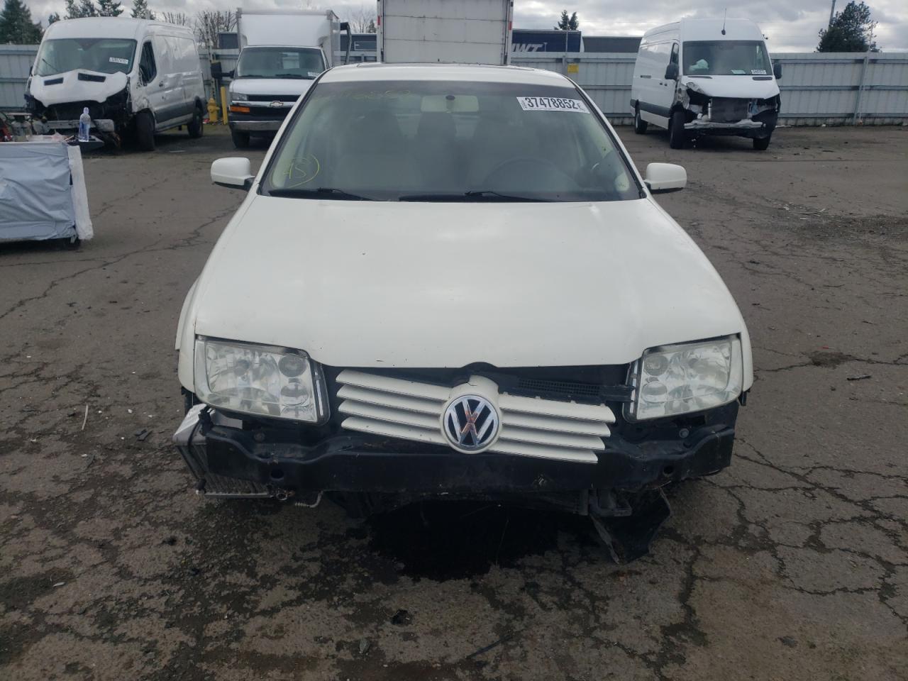 Photo 9 from auction – 2004 VOLKSWAGEN JETTA GLS with VIN 3VWSE69M74M077810
