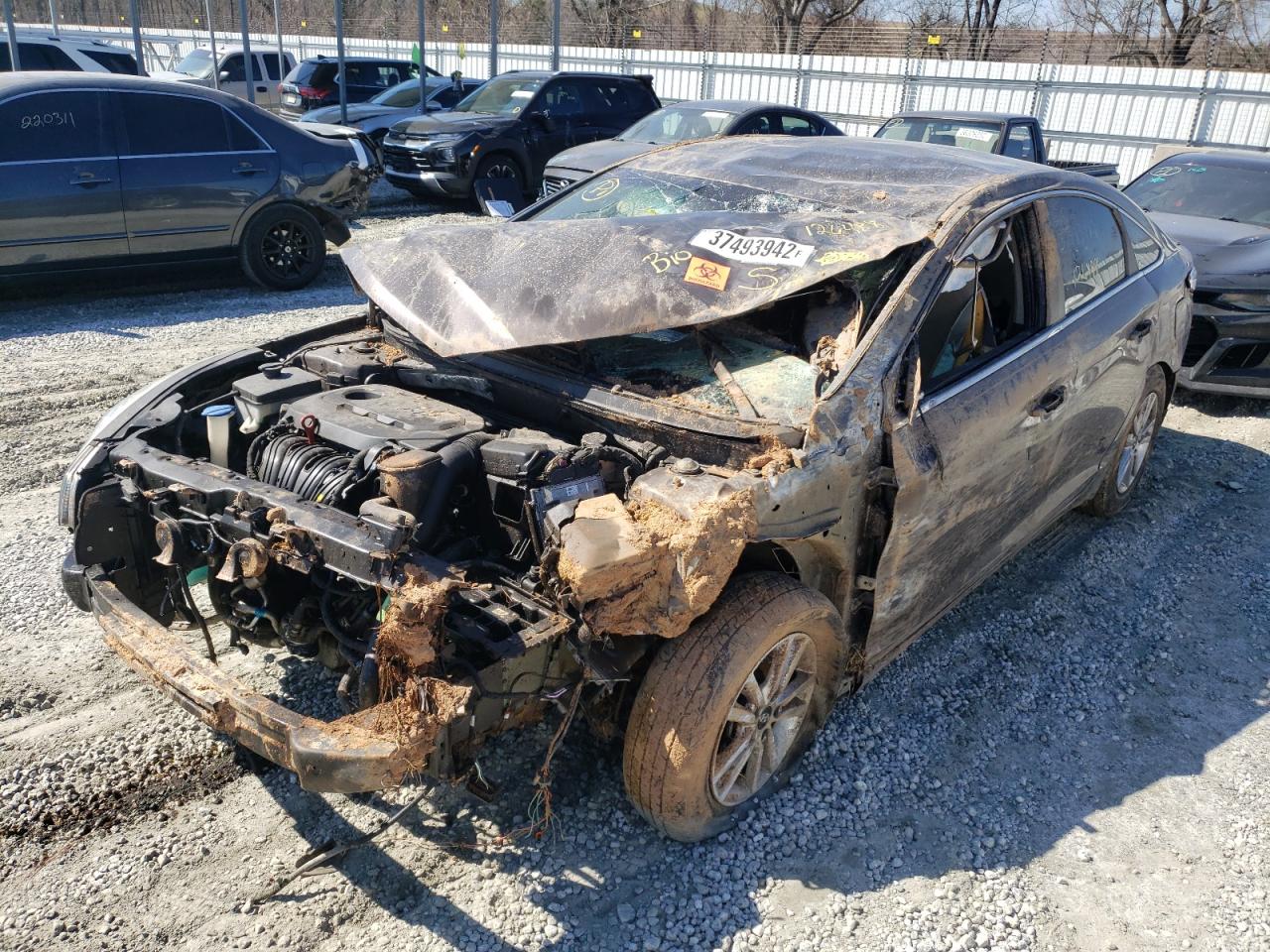 Photo 2 from auction – 2016 HYUNDAI SONATA SE with VIN 5NPE24AF8GH426929