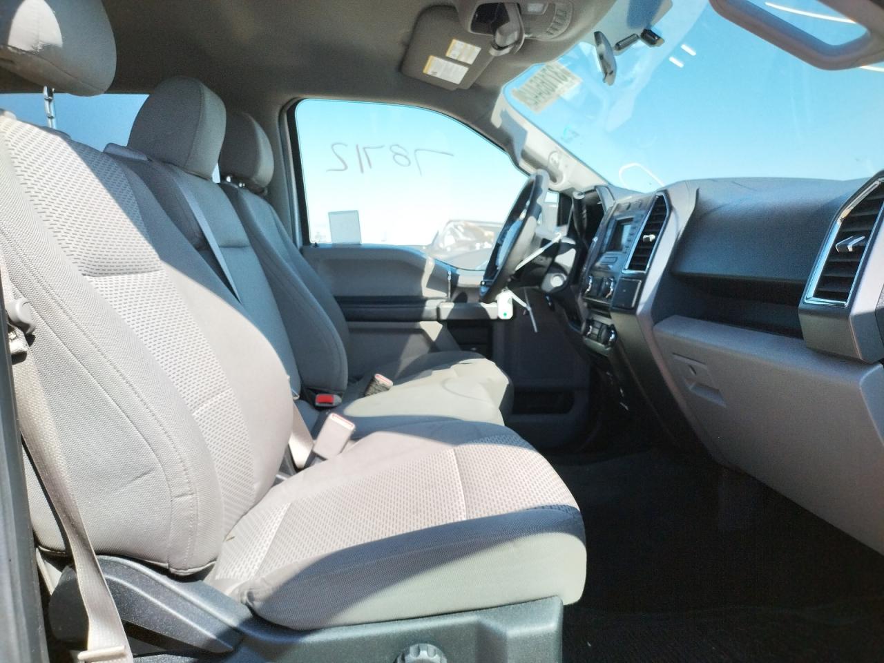 Photo 5 from auction – 2016 FORD F150 SUPER with VIN 1FTEW1C82GKE97904