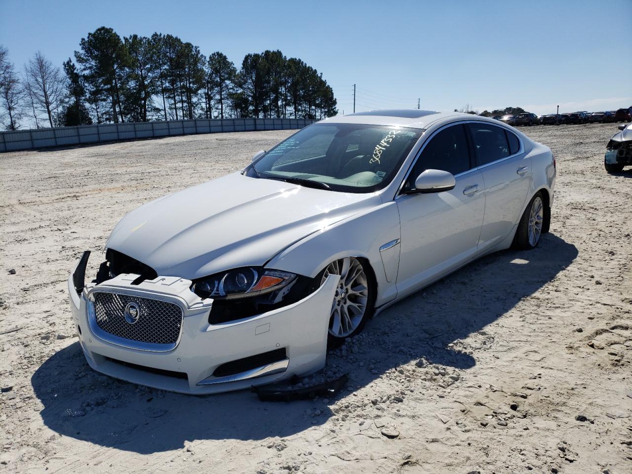 Zdjęcie 2 z aukcji – 2012 JAGUAR XF z VIN SAJWA0FB5CLS54758