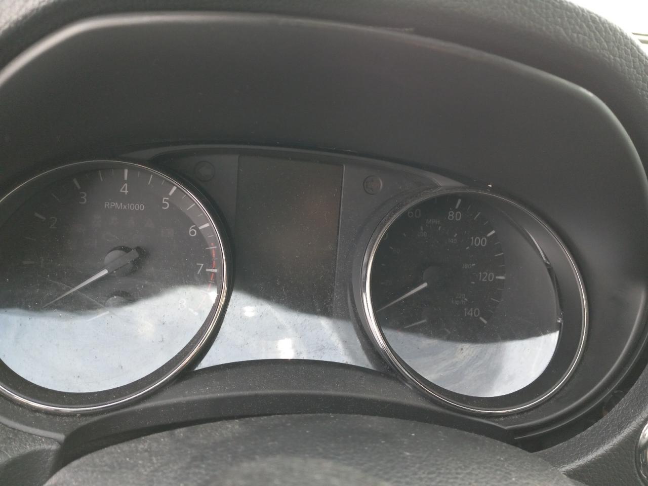 Photo 8 from auction – 2018 NISSAN ROGUE S with VIN KNMAT2MT8JP515848