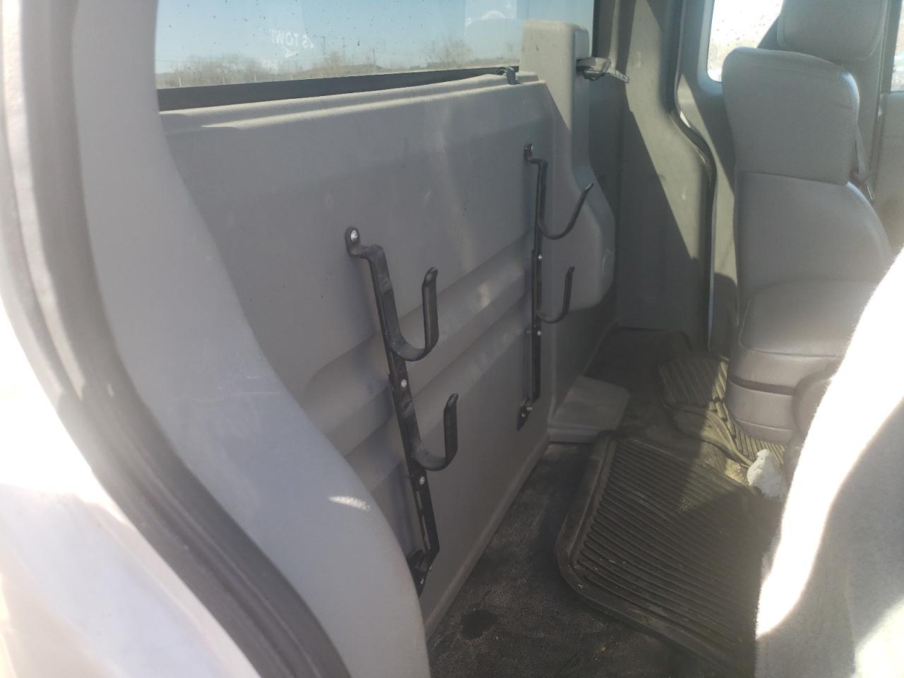 Photo 6 from auction – 2007 FORD F150 with VIN 1FTRF12W07KD32869