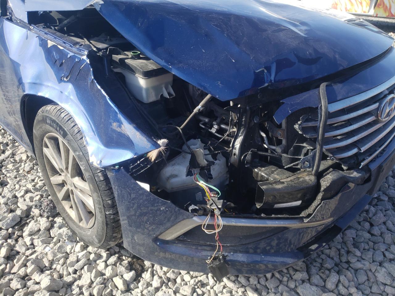 Photo 9 from auction – 2017 HYUNDAI SONATA SE with VIN 5NPE24AF2HH547036