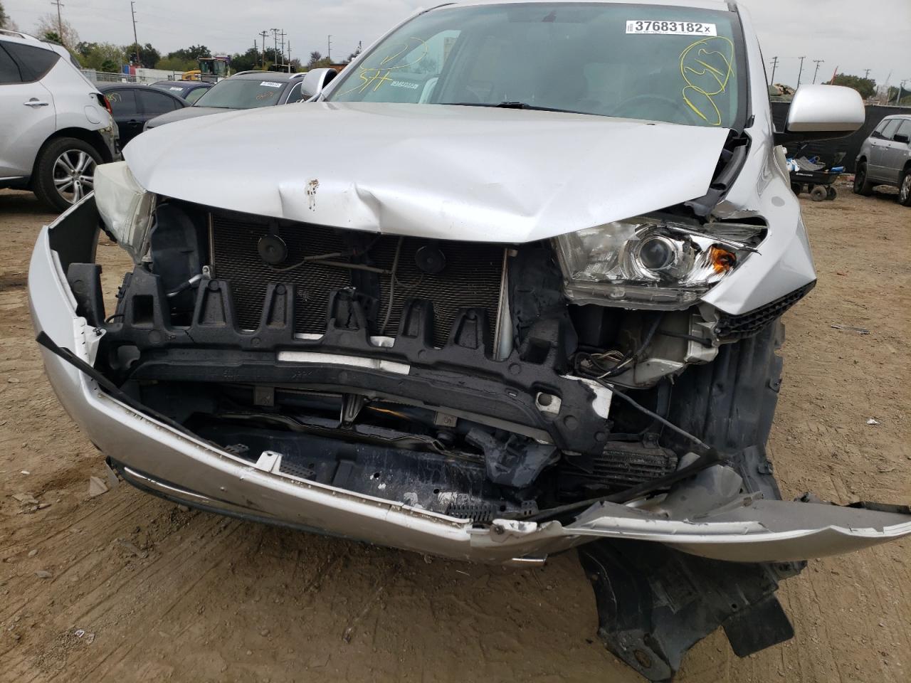 Photo 9 from auction – 2012 TOYOTA HIGHLANDER with VIN 5TDZK3EH9CS076366
