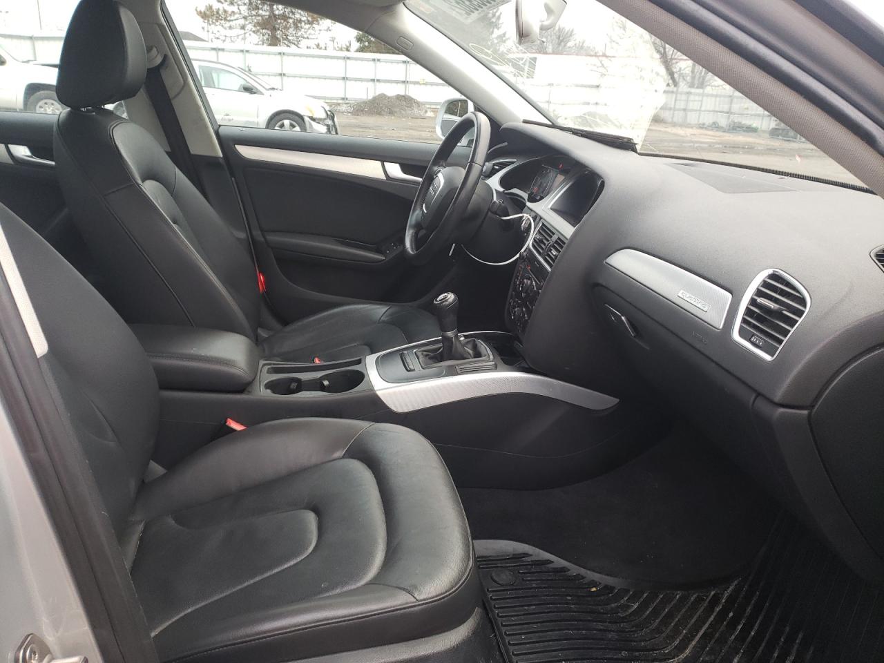Photo 5 from auction – 2010 AUDI A4 PREMIUM with VIN WAUDFAFL4AN054264