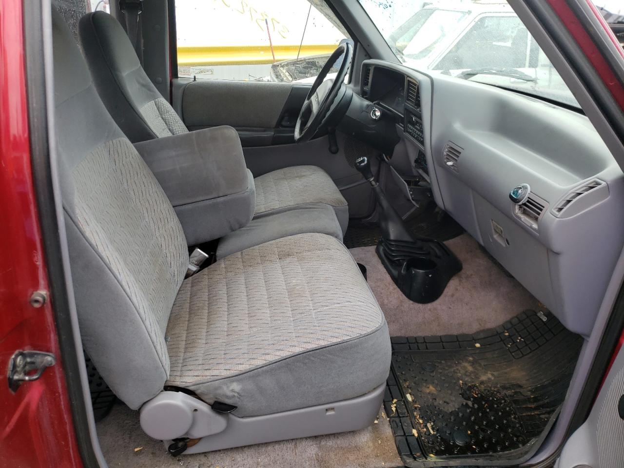 Photo 5 from auction – 1993 FORD RANGER SUP with VIN 1FTCR14A2PPA28752