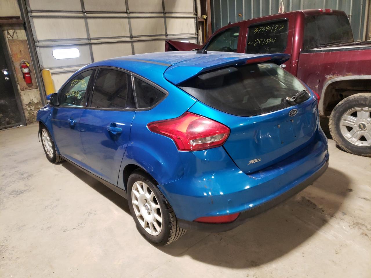 Photo 3 from auction – 2016 FORD FOCUS SE with VIN 1FADP3K26GL389125