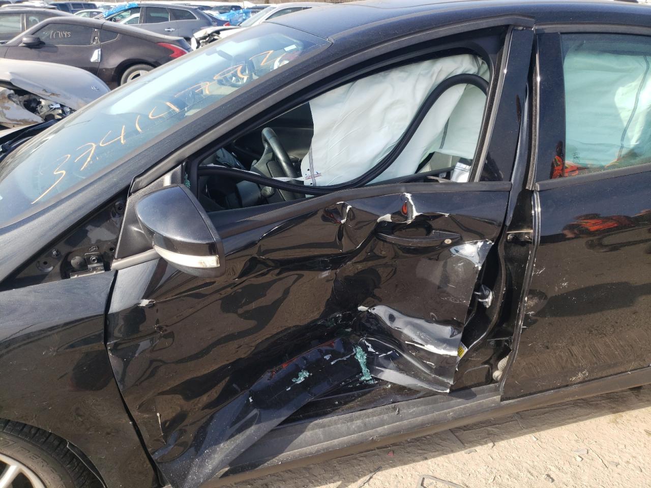 Photo 9 from auction – 2015 FORD FOCUS SE with VIN 1FADP3K21FL227563