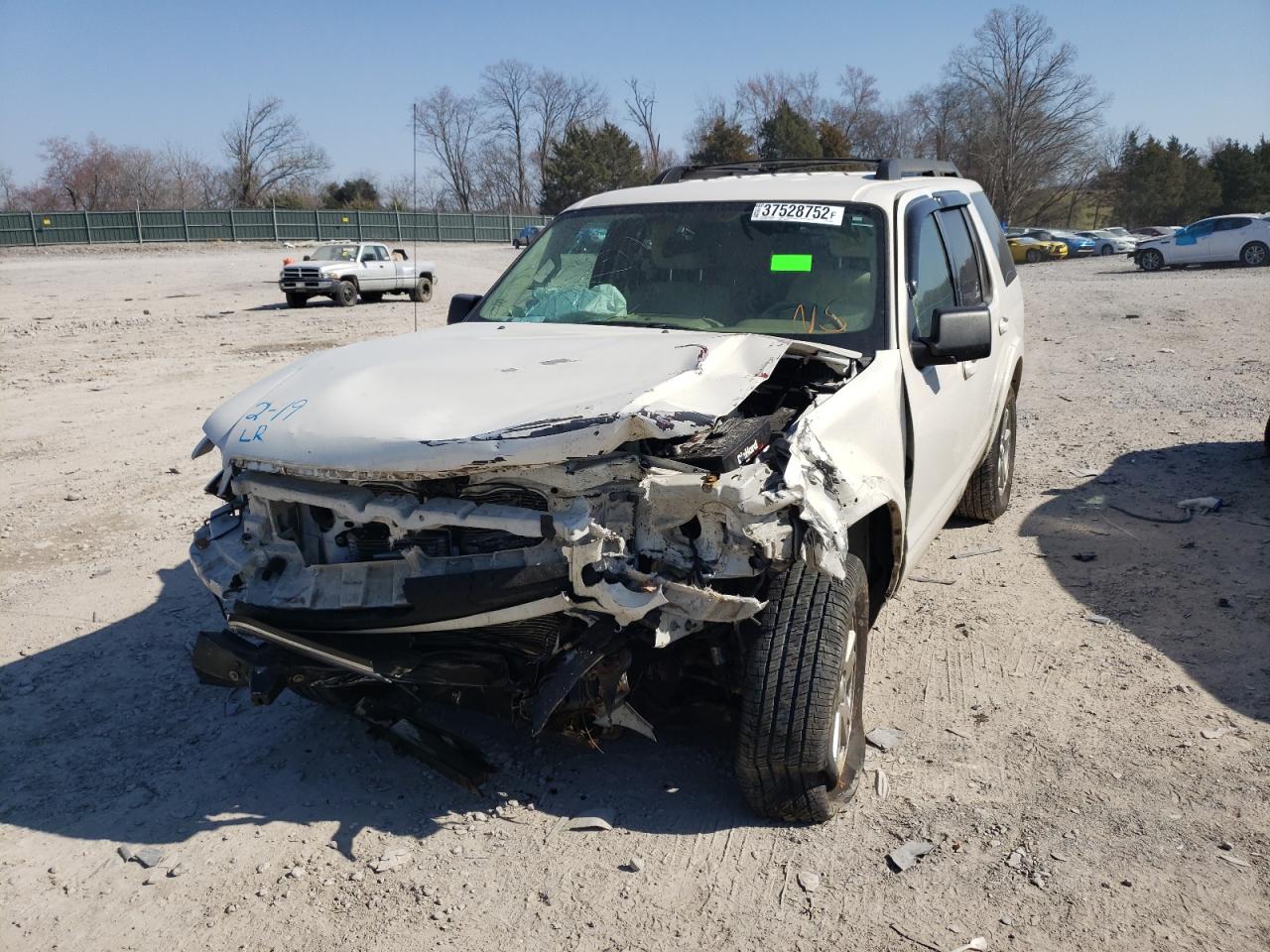 Photo 9 from auction – 2009 FORD EXPLORER X with VIN 1FMEU73859UA04616