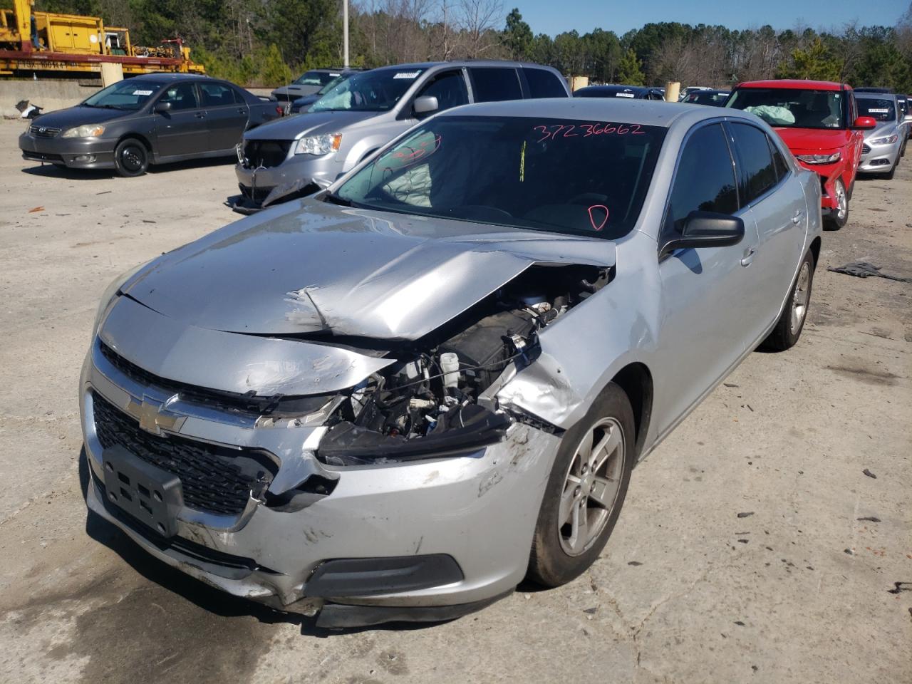 Photo 9 from auction – 2015 CHEVROLET MALIBU with VIN 1G11B5SL2FF352241