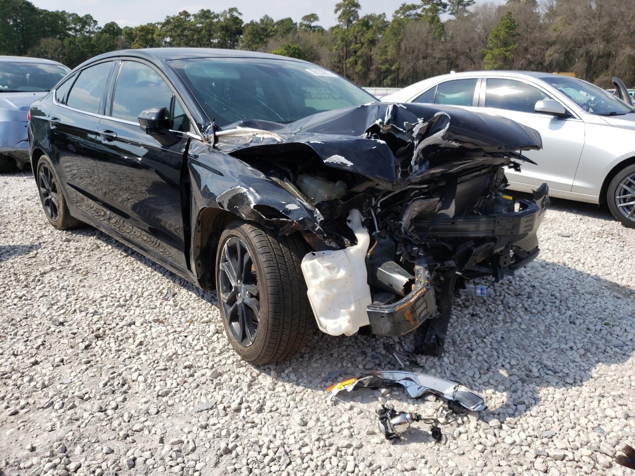FORD FUSION SE 2019 with VIN 3FA6P0HD9KR170427 - Photo from auction