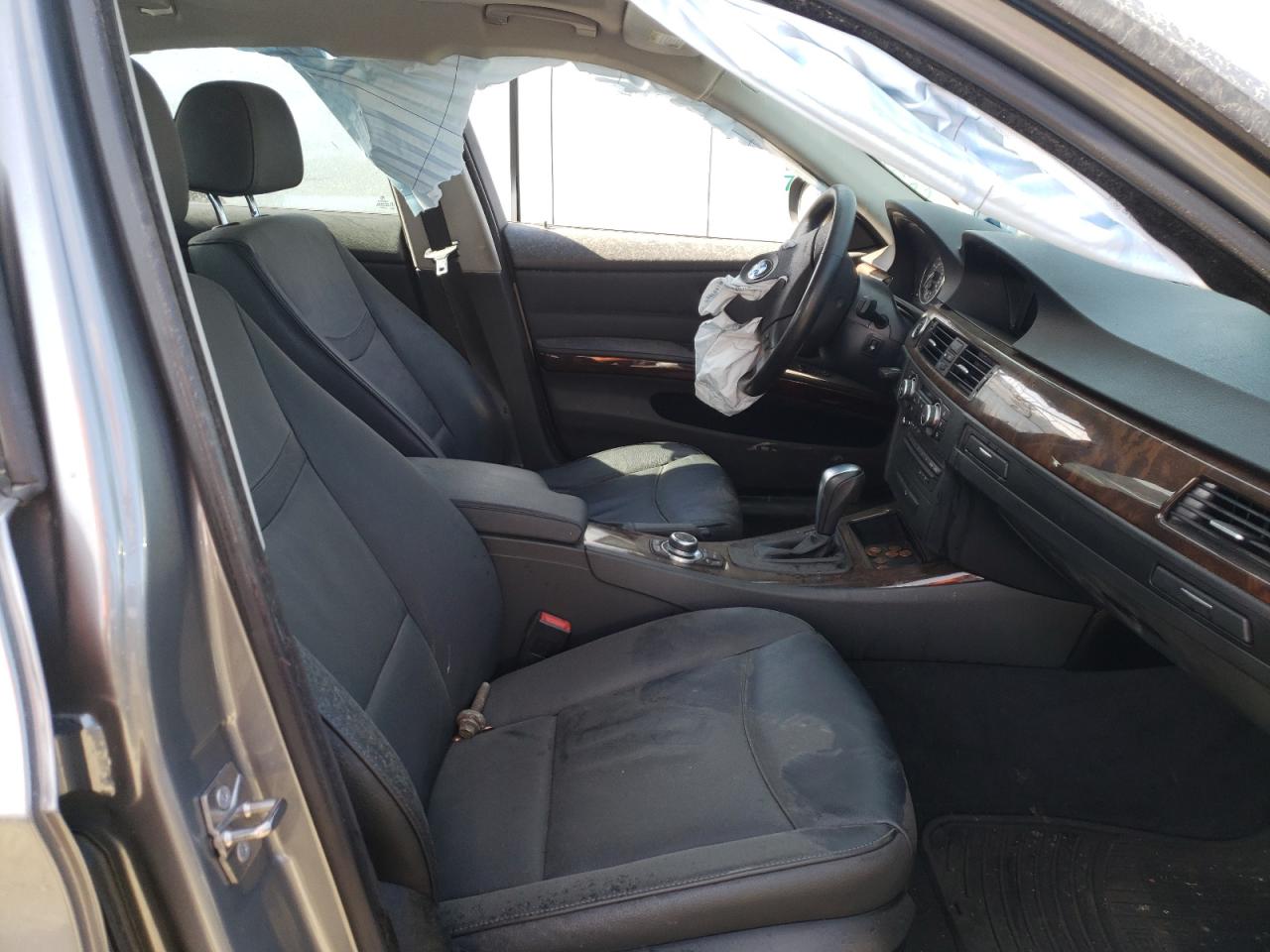 Photo 5 from auction – 2010 BMW 328 XI with VIN WBAPK7C5XAA461692