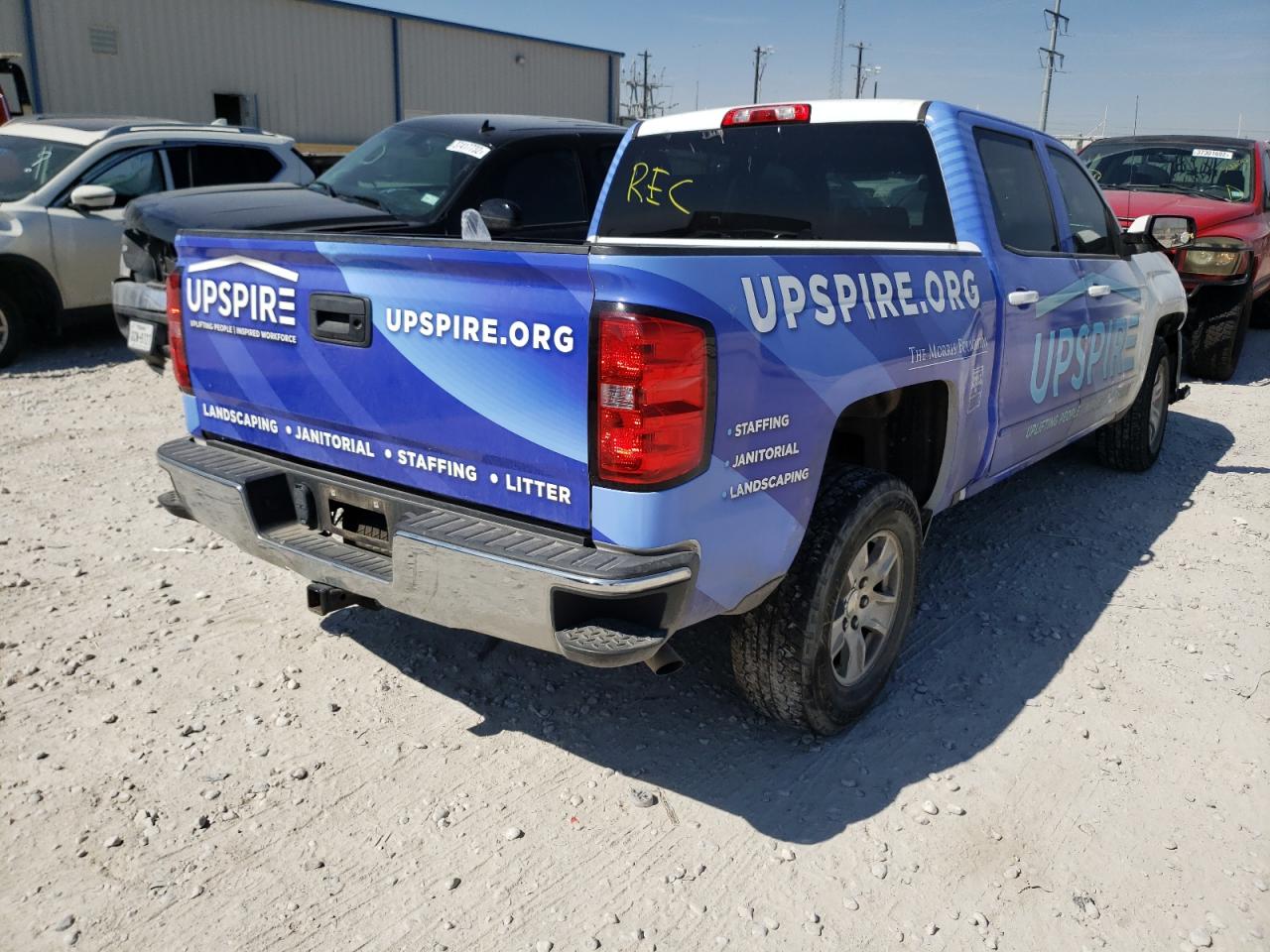 Photo 4 from auction – 2018 CHEVROLET SILVERADO with VIN 3GCPCREC9JG282052