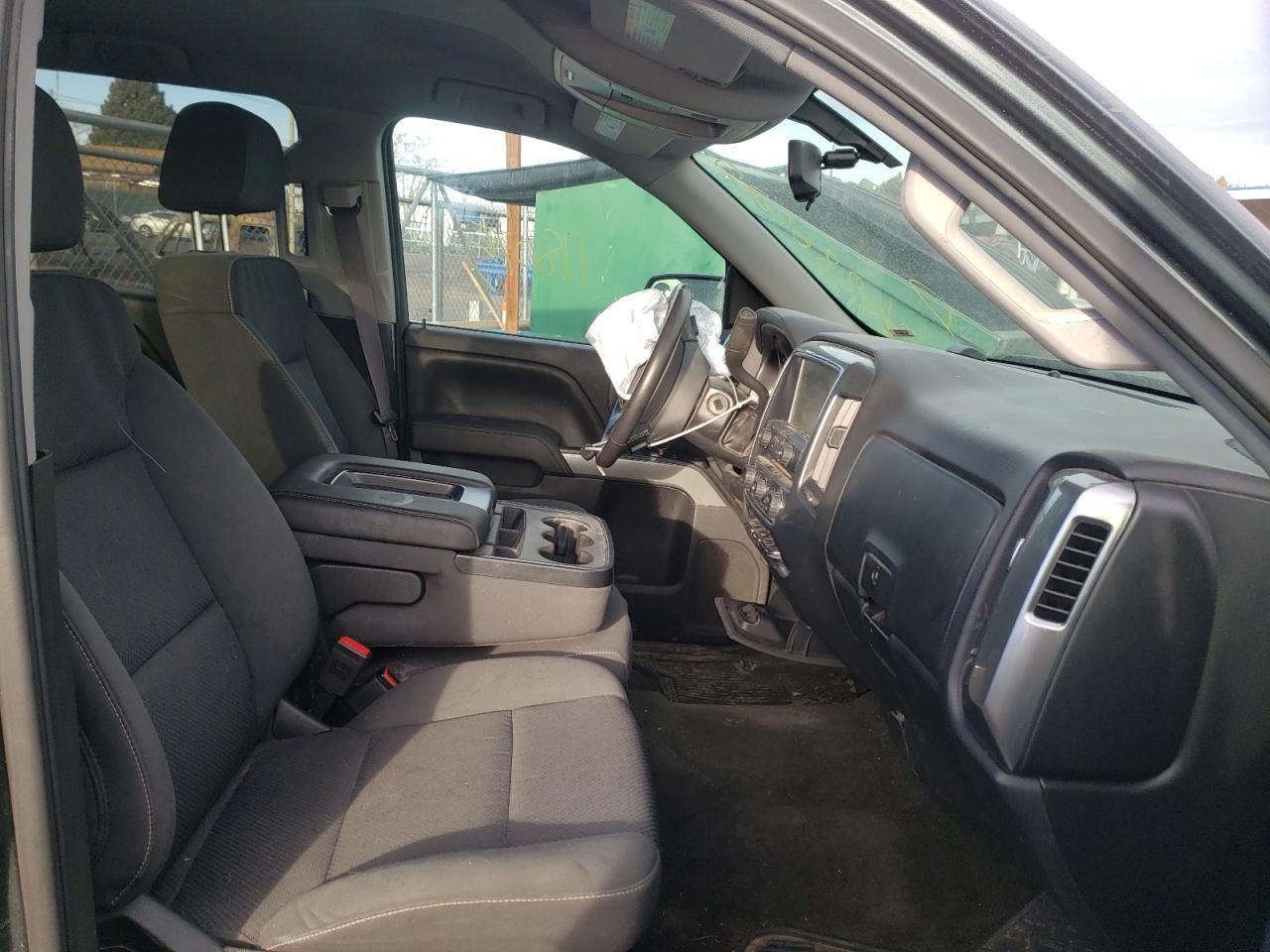 Photo 5 from auction – 2017 CHEVROLET SILVERADO with VIN 3GCUKREC3HG185106