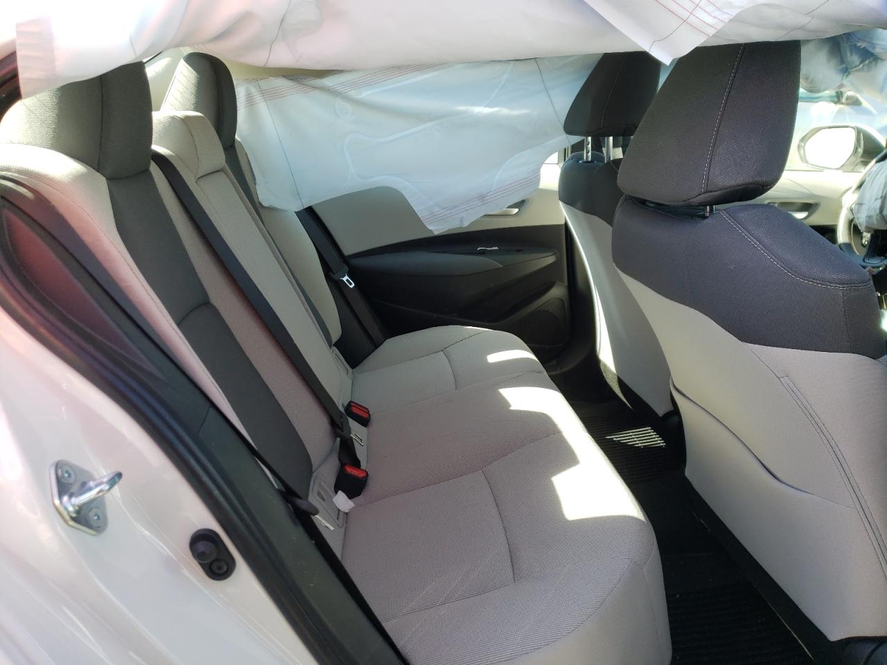 Photo 6 from auction – 2021 TOYOTA COROLLA LE with VIN JTDEPMAE0MJ186626
