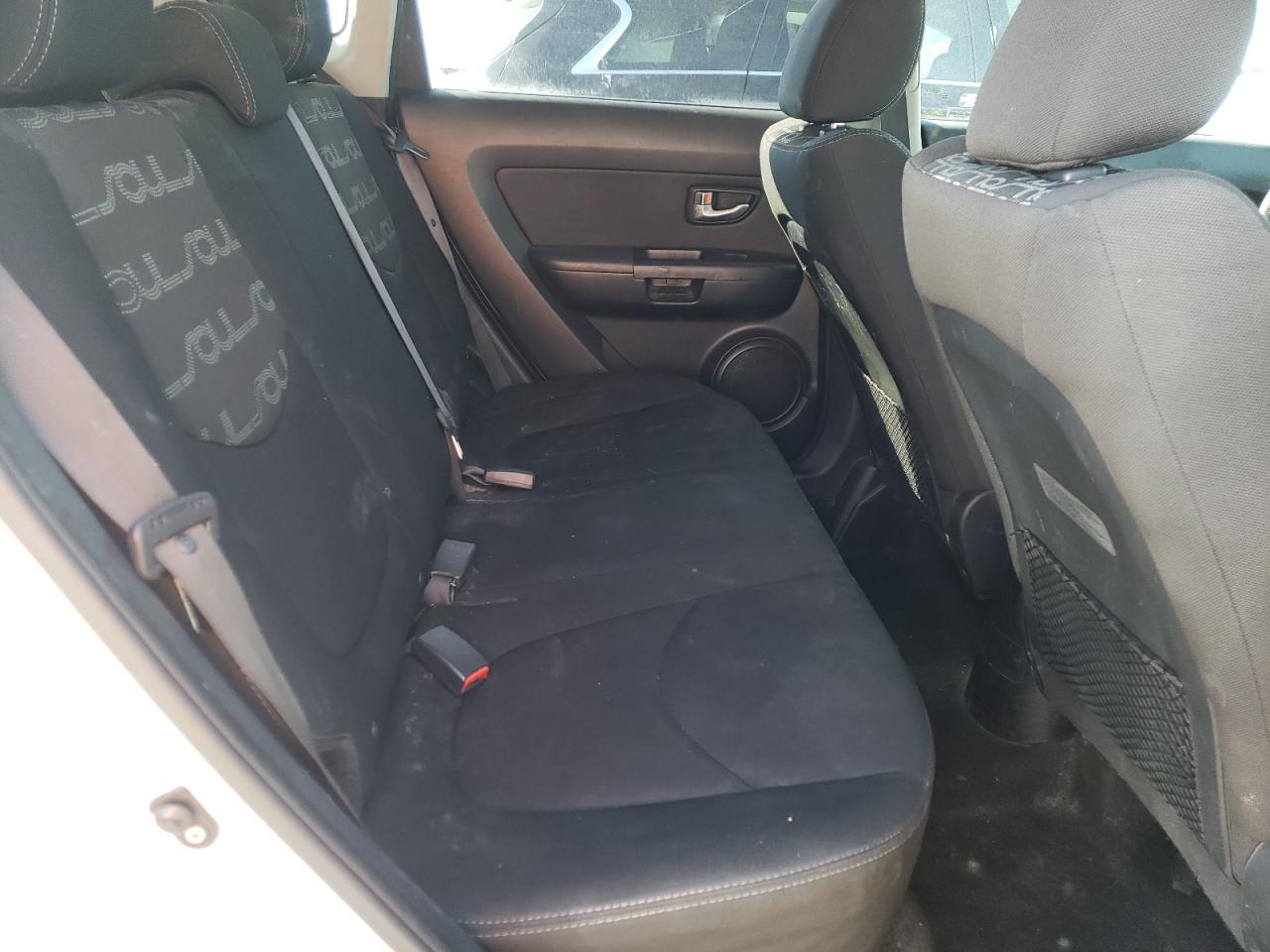 Photo 6 from auction – 2013 KIA SOUL + with VIN KNDJT2A66D7537723