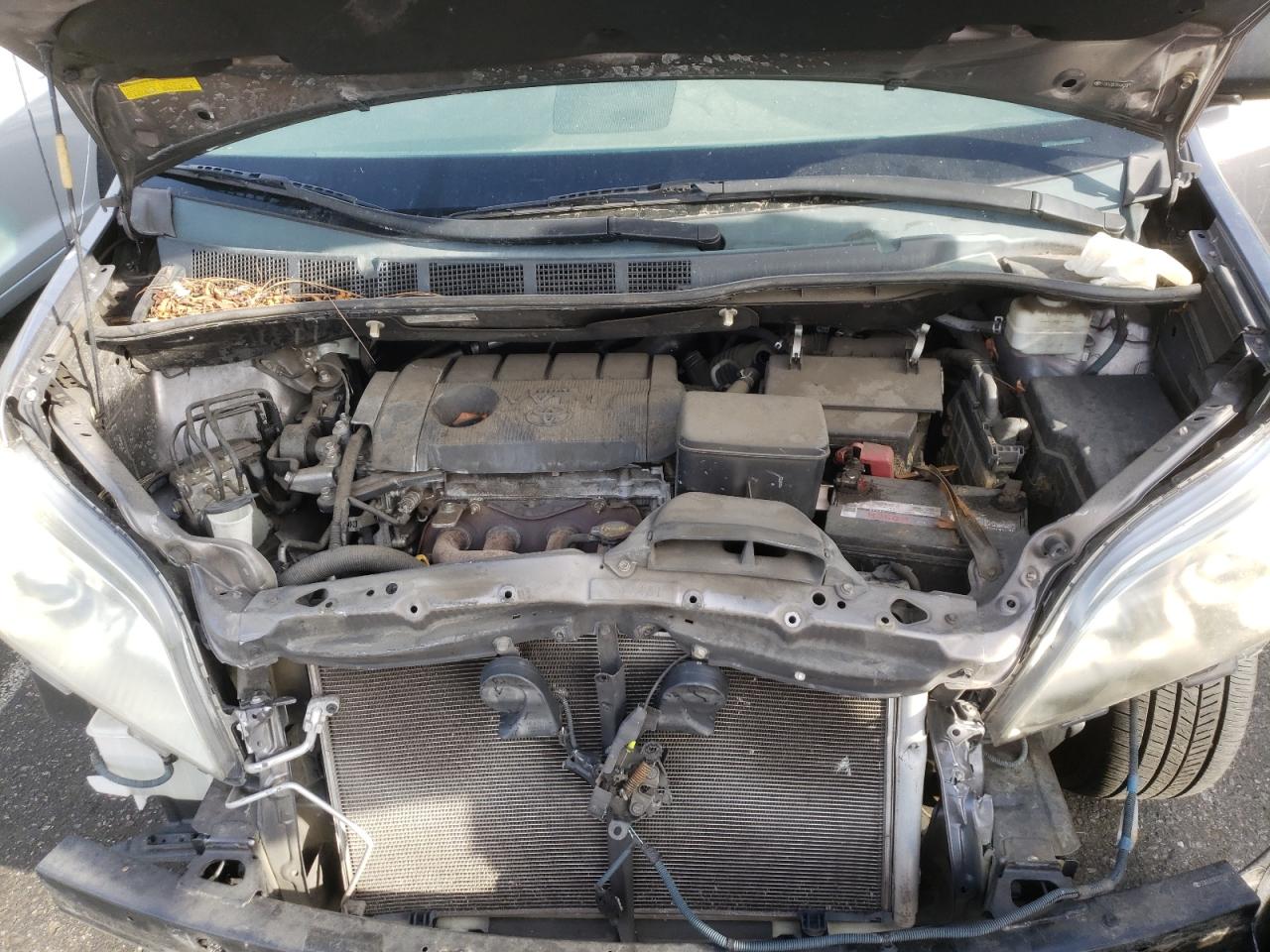 Photo 7 from auction – 2011 TOYOTA SIENNA BAS with VIN 5TDKA3DCXBS001068