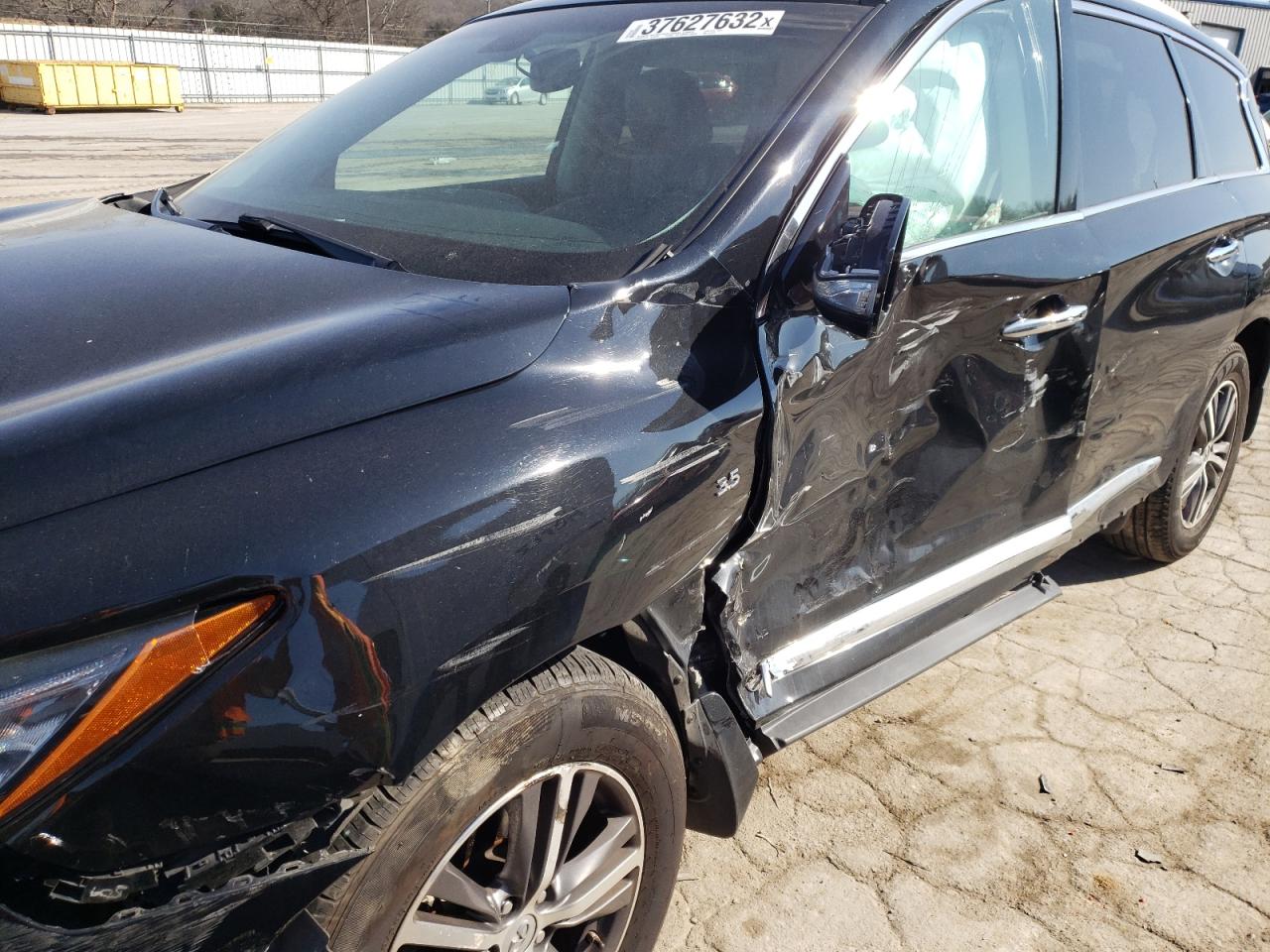 Photo 9 from auction – 2016 INFINITI QX60 with VIN 5N1AL0MM4GC511451