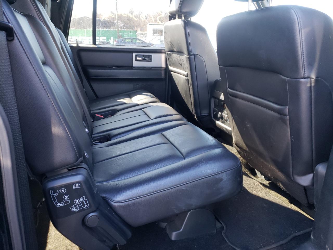 Фото 6 с аукциона – 2016 FORD EXPEDITION с VIN 1FMJK2AT8GEF13010
