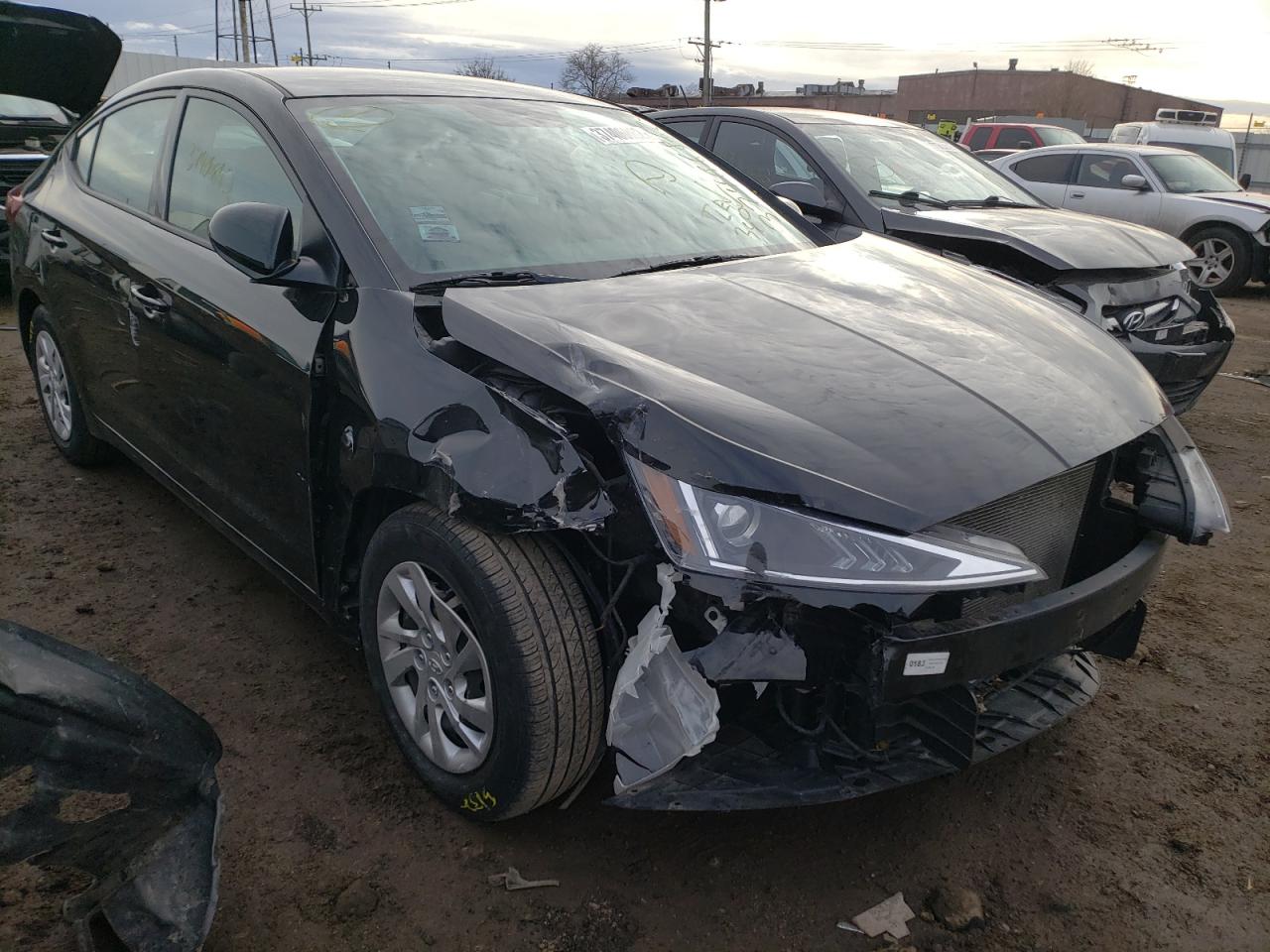 Photo 1 from auction – 2019 HYUNDAI ELANTRA SE with VIN 5NPD74LF0KH460107