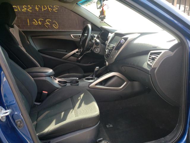 Photo 5 from auction – 2017 HYUNDAI VELOSTER with VIN KMHTC6AD1HU305886