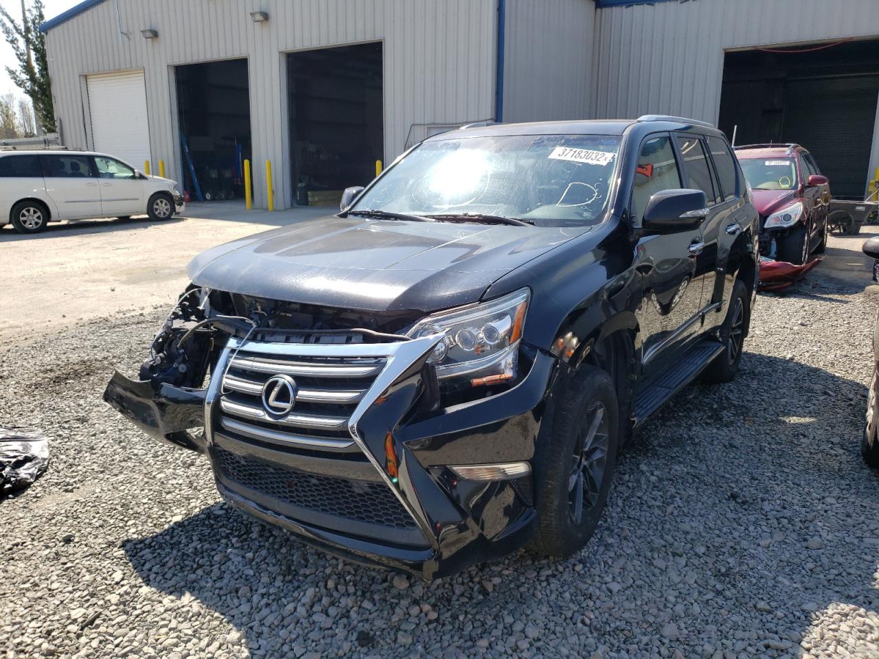 Photo 2 from auction – 2014 LEXUS GX 460 with VIN JTJBM7FX5E5074855