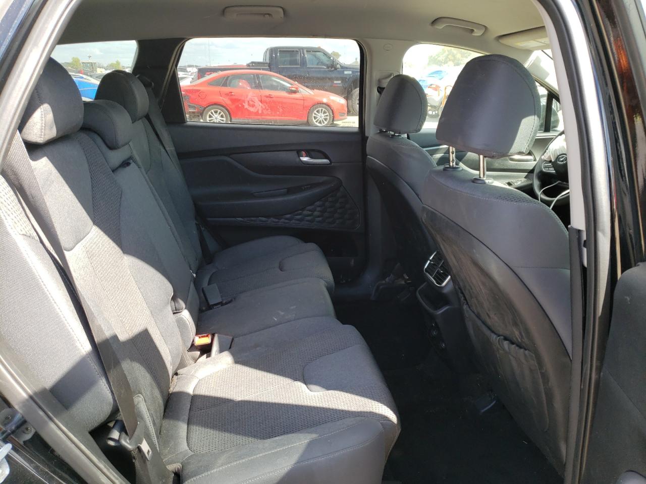 Photo 6 from auction – 2019 HYUNDAI SANTA FE S with VIN 5NMS2CAD3KH073517