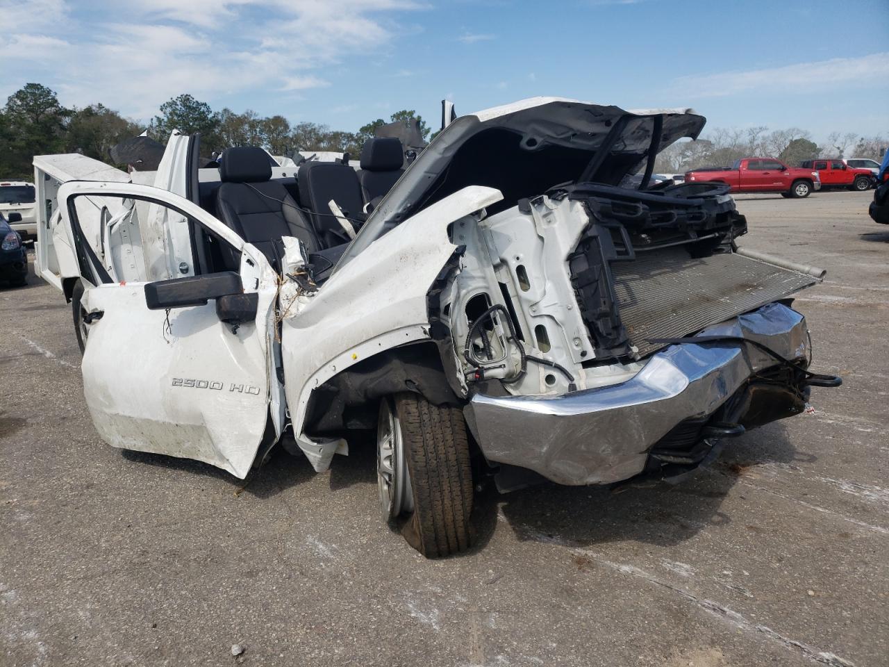 CHEVROLET SILVERADO 2021 with VIN 1GB0WLE77MF225996 - Photo from auction