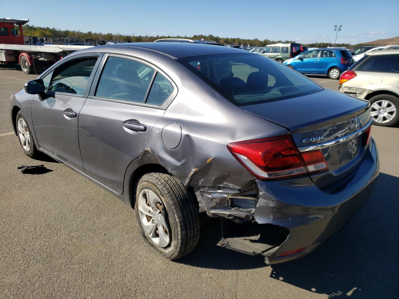 Photo 3 from auction – 2014 HONDA CIVIC LX with VIN 19XFB2F53EE210304