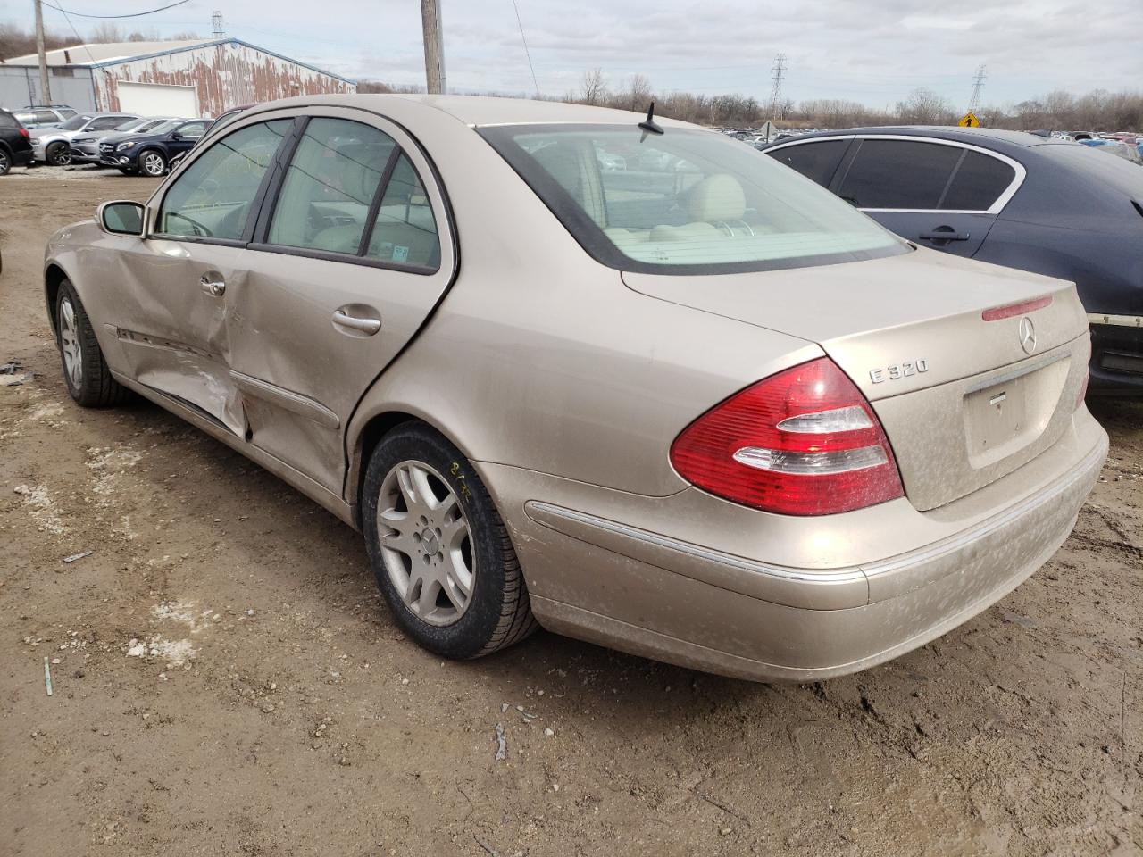 Photo 3 from auction – 2003 MERCEDES-BENZ E 320 with VIN WDBUF65J83A149404