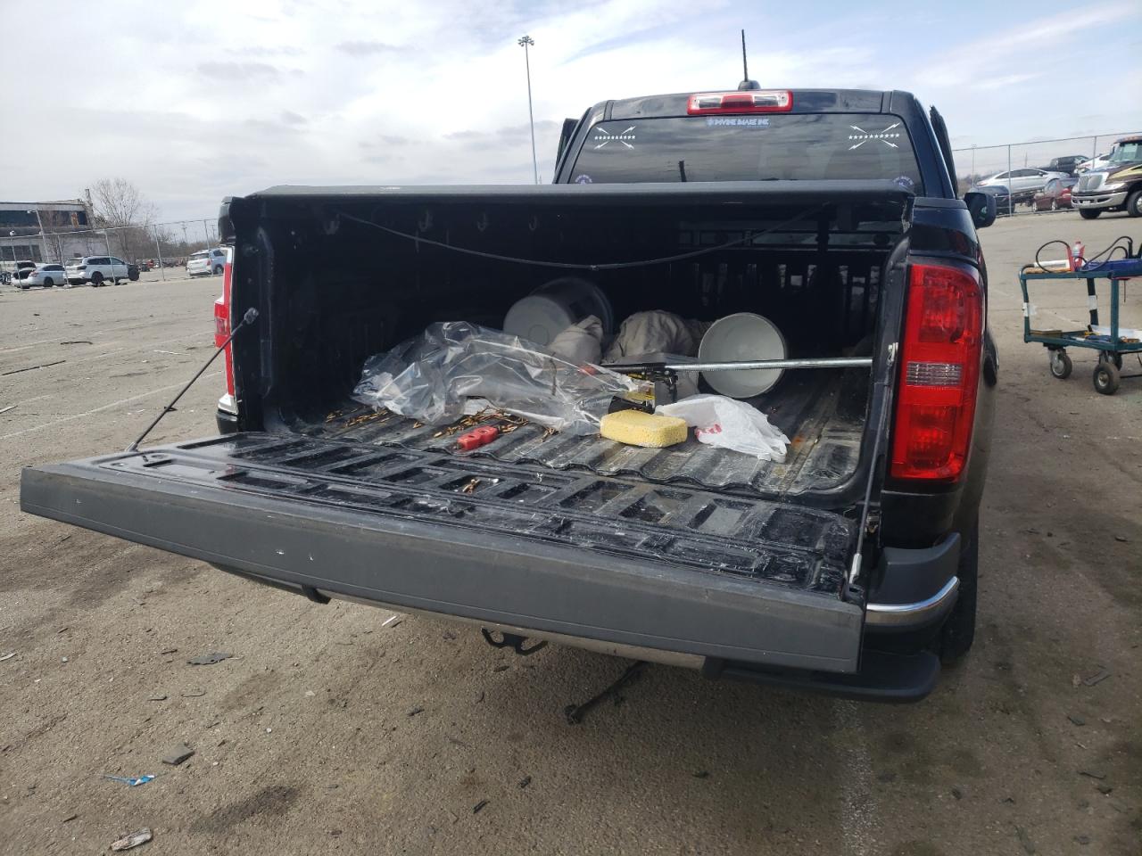 Photo 6 from auction – 2016 CHEVROLET COLORADO with VIN 1GCHTBEA8G1215833