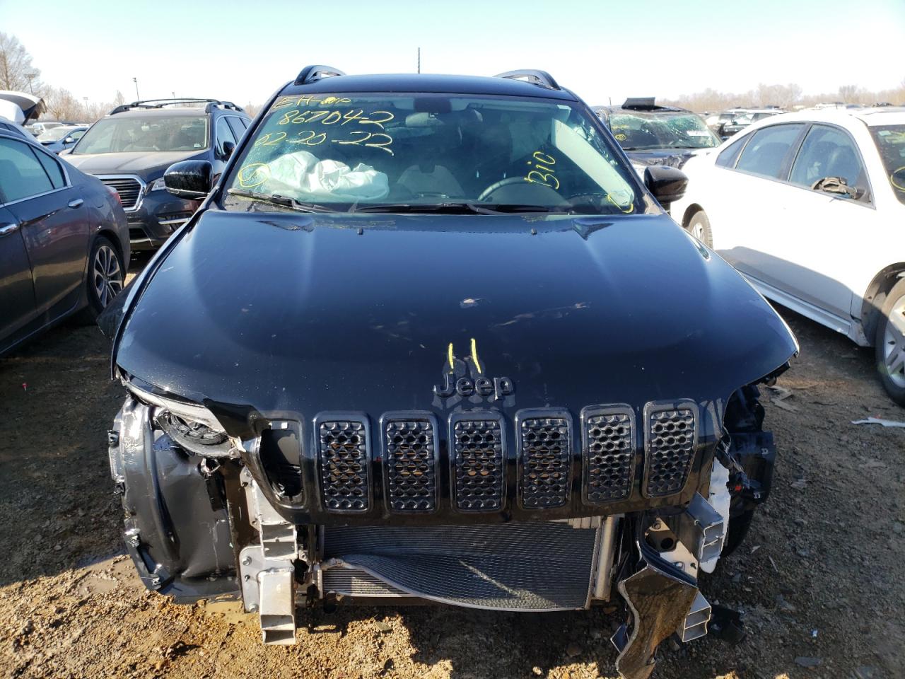 Photo 7 from auction – 2019 JEEP CHEROKEE L with VIN 1C4PJMLB4KD293218