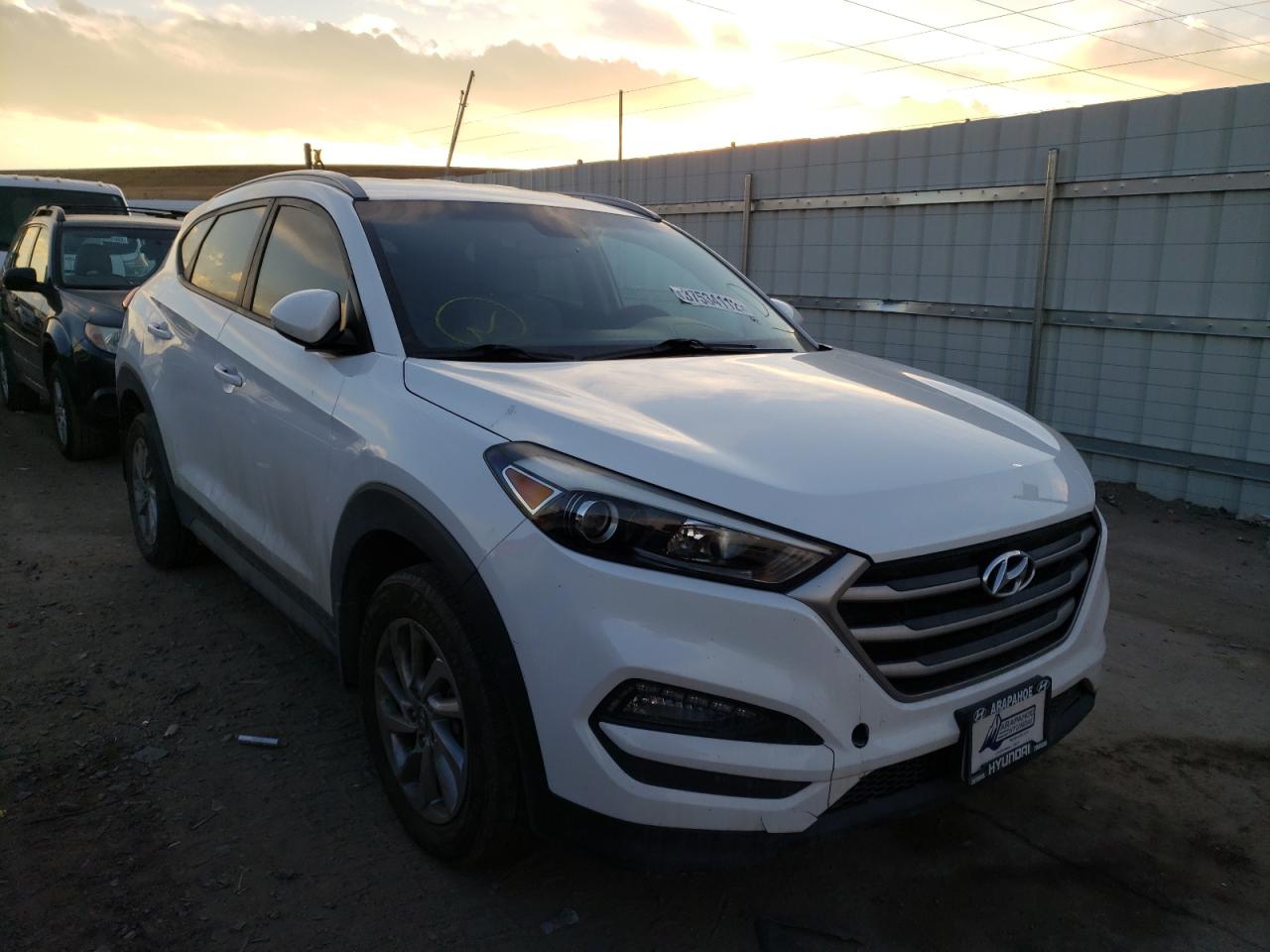HYUNDAI TUCSON LIM 2017 with VIN KM8J3CA49HU317905 - Photo from auction