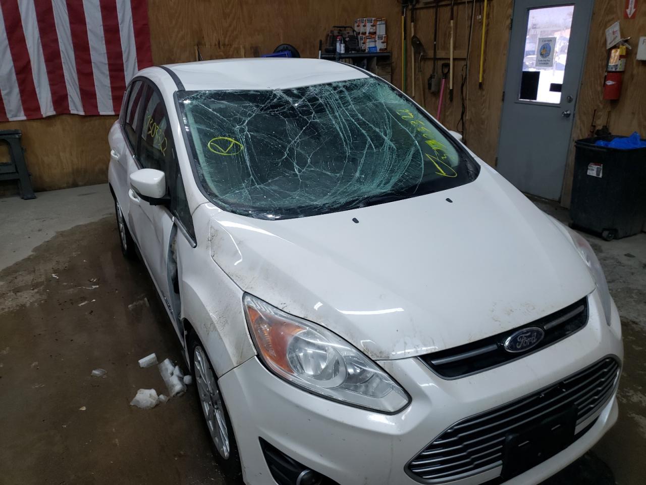 Photo 9 from auction – 2014 FORD C-MAX PREM with VIN 1FADP5CU1EL501936