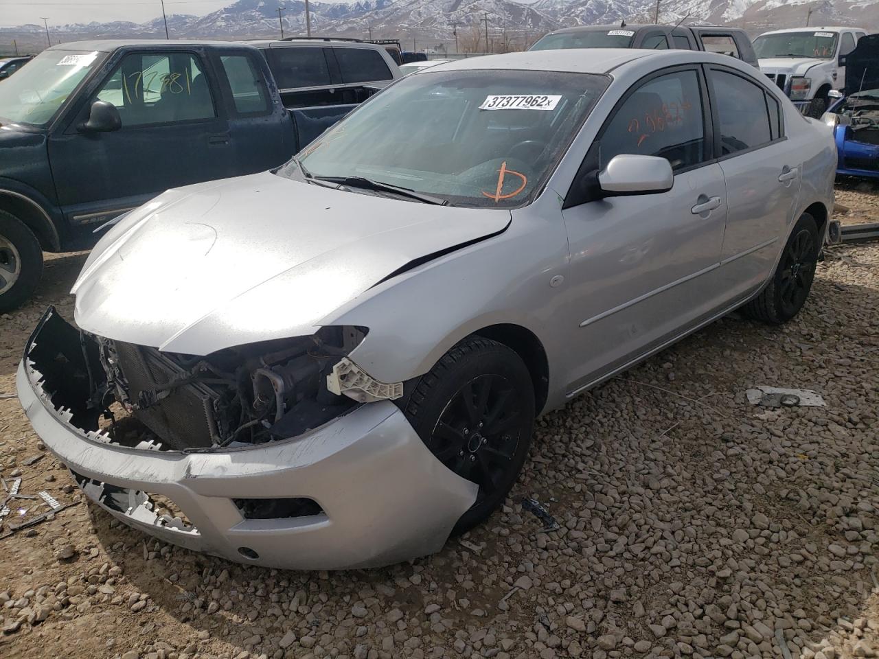 Photo 2 from auction – 2007 MAZDA 3 I with VIN JM1BK12F171728232