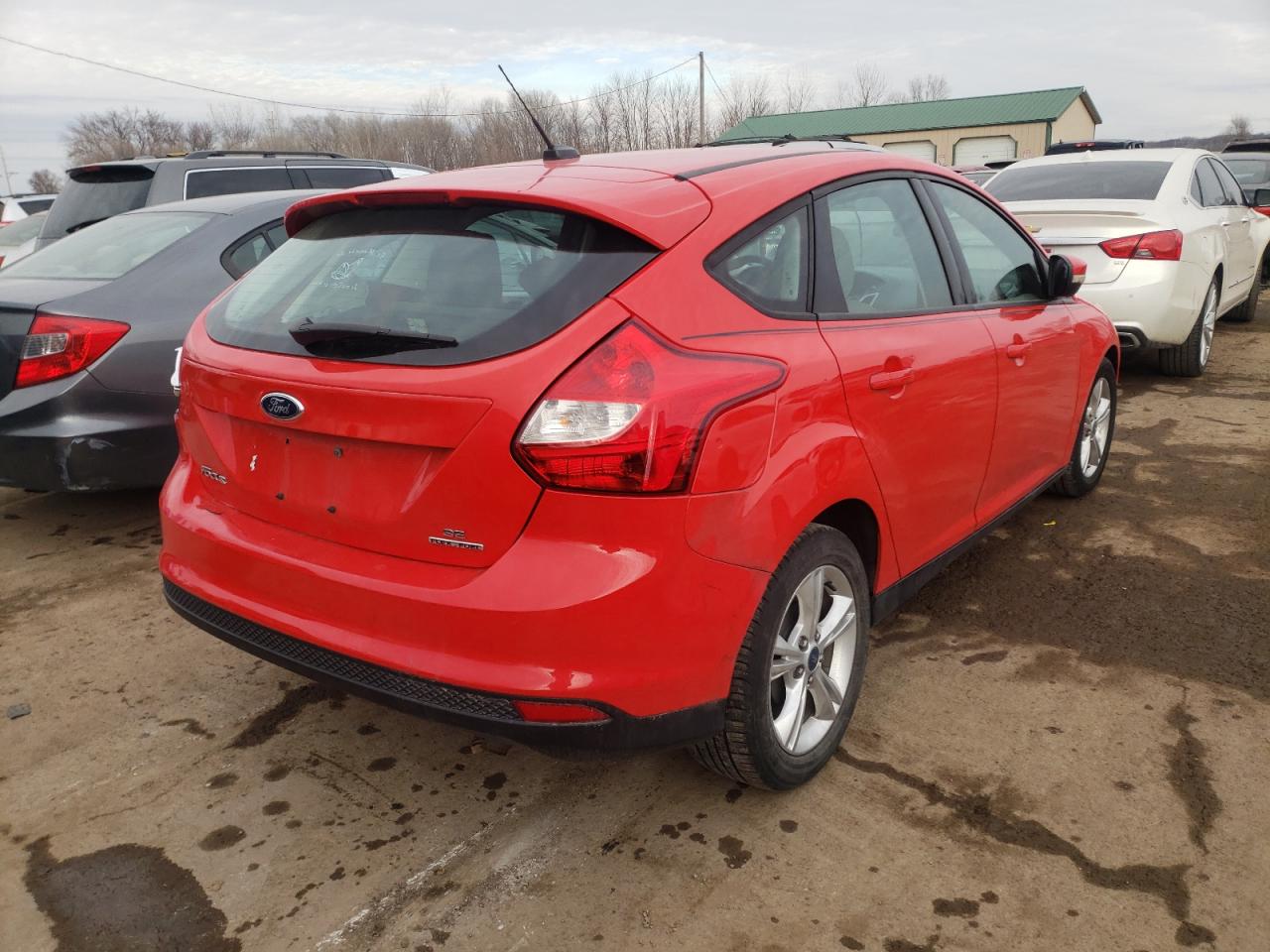 Photo 4 from auction – 2013 FORD FOCUS SE with VIN 1FADP3K29DL136795